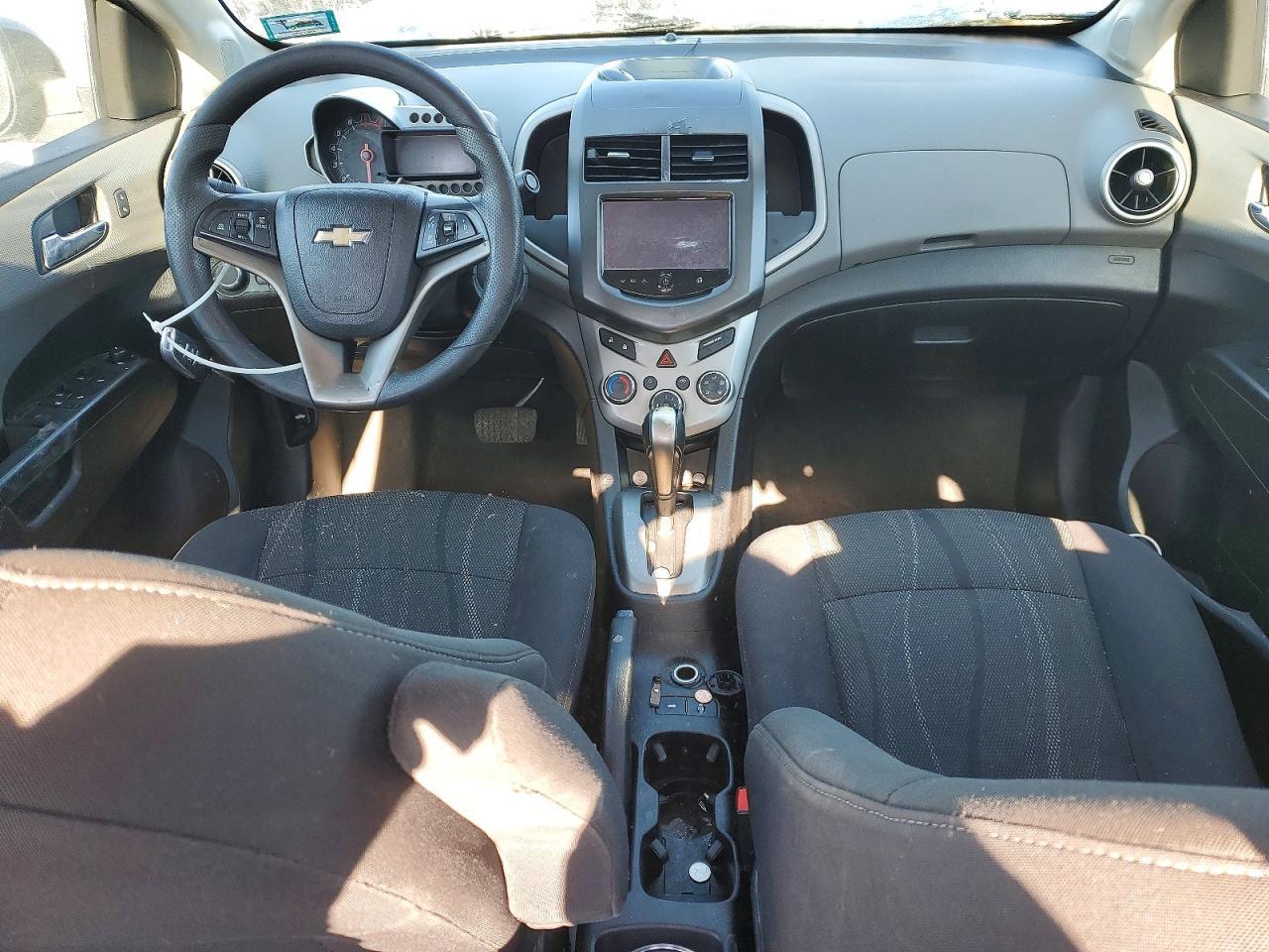 2016 Chevrolet Sonic lt