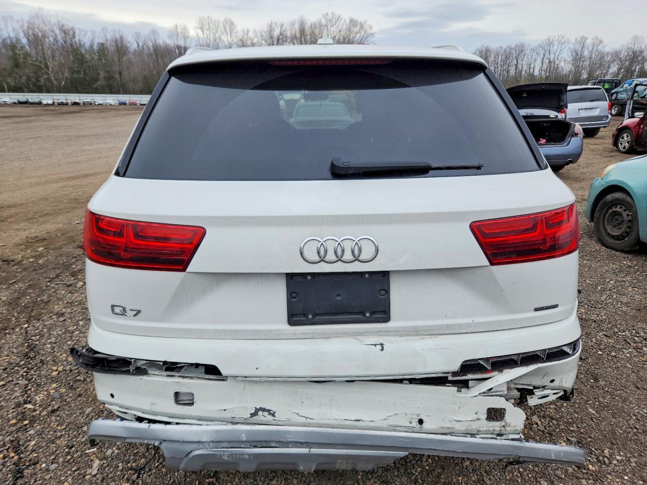 2017 Audi Q7 Premium Plus