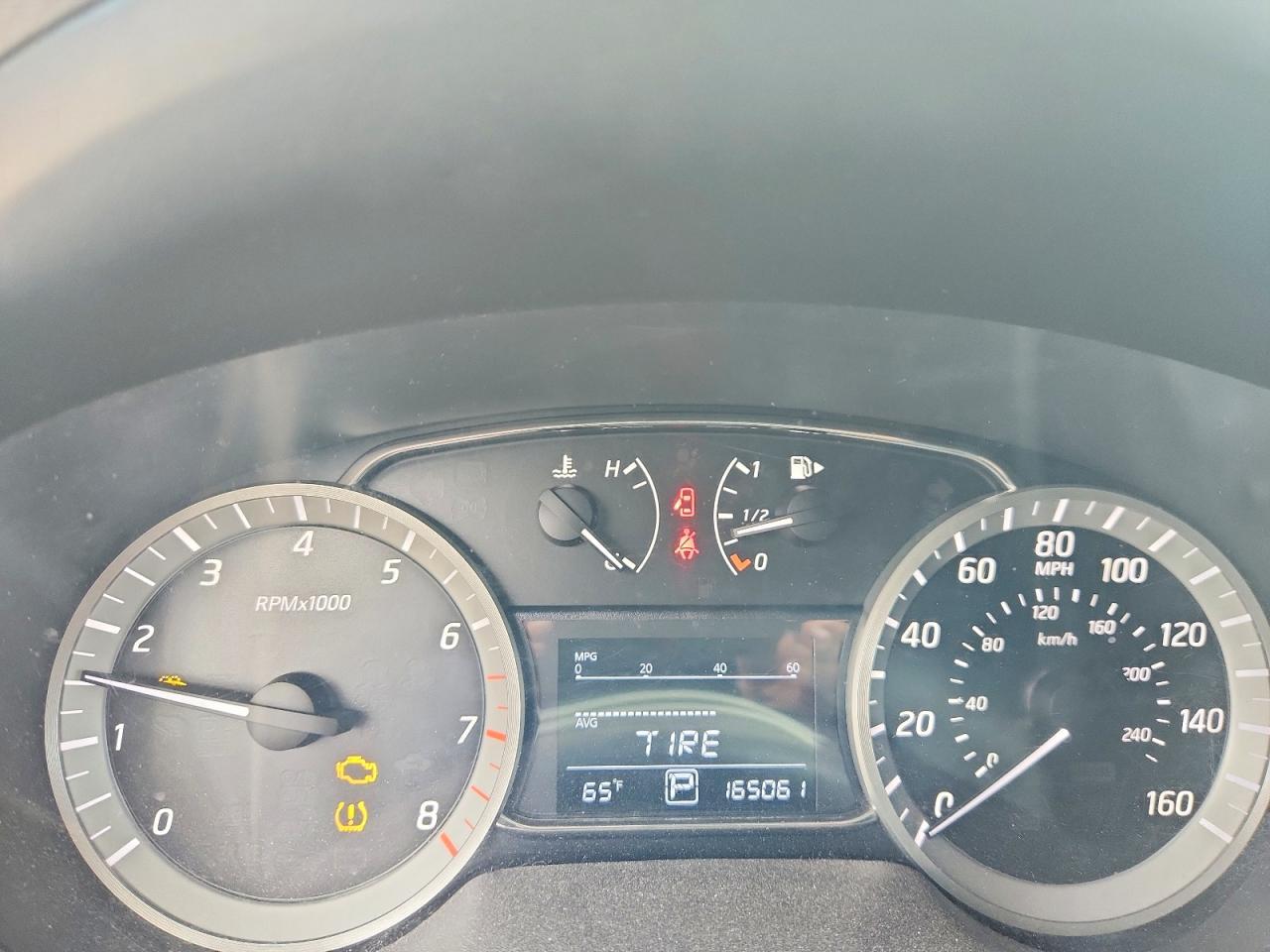 2015 Niss Sentra sr