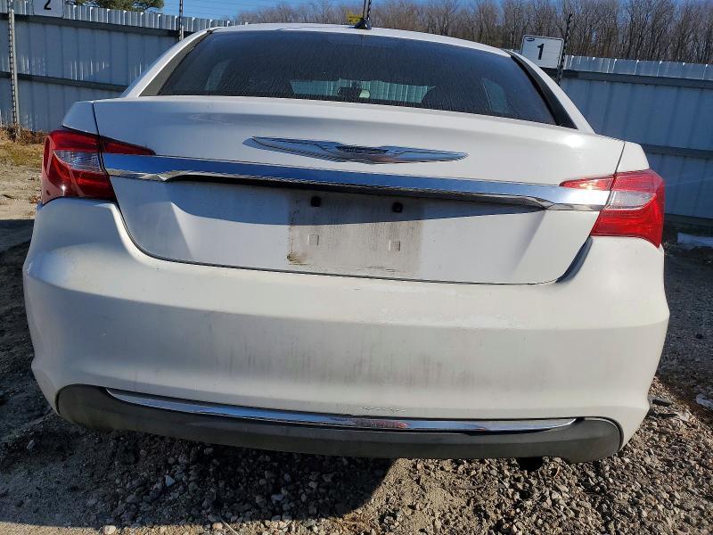 2012 Chrysler 200 lx