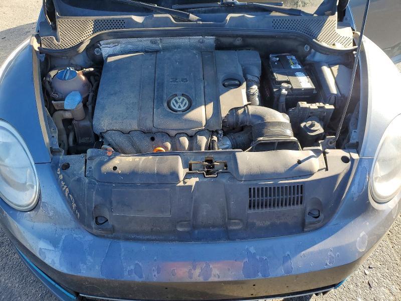 2012 Volkswagen Beetle