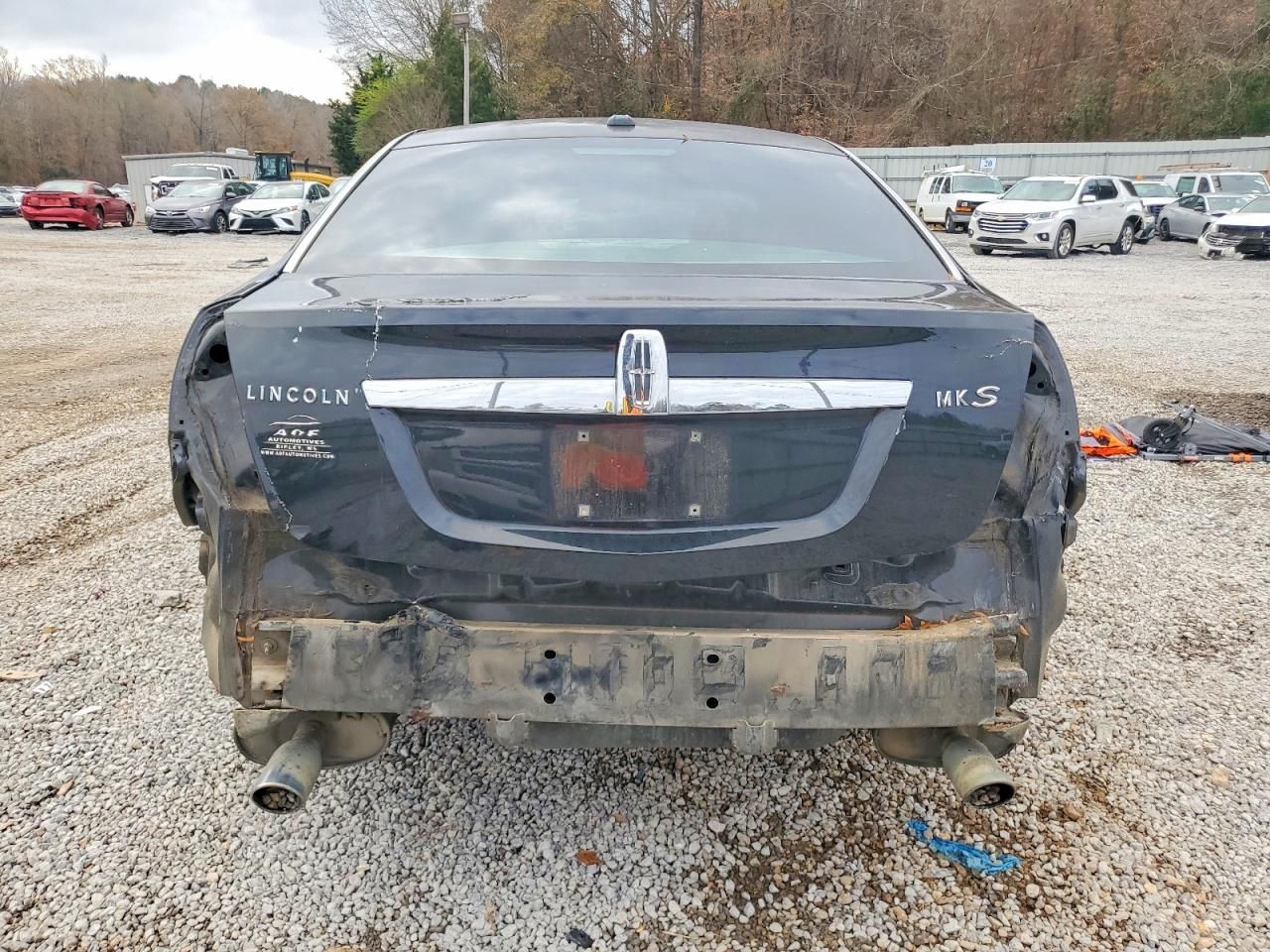 2011 Lincoln MKS