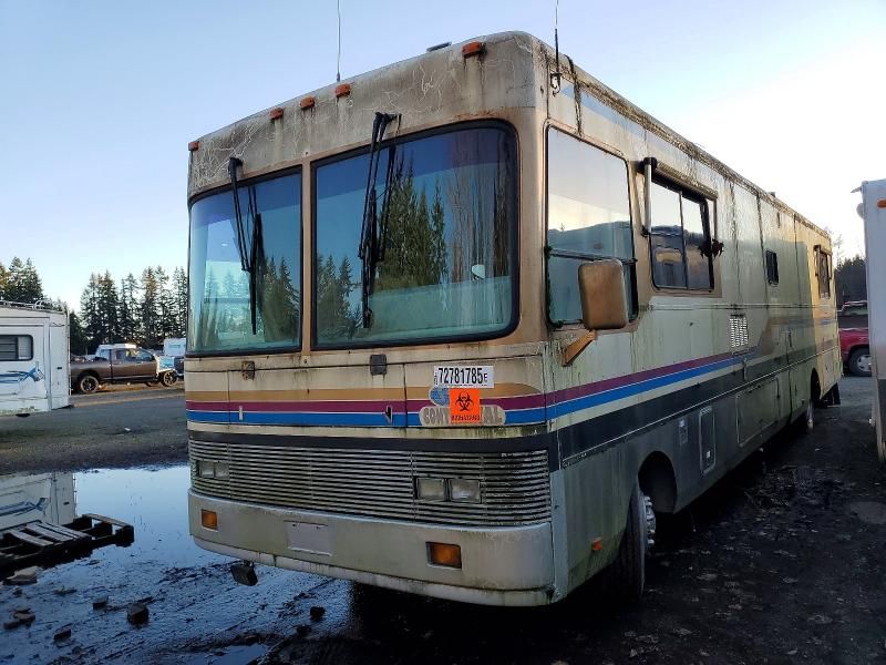 1993 Oshkosh Motor Truck Co. Chassis v Line Motor Home
