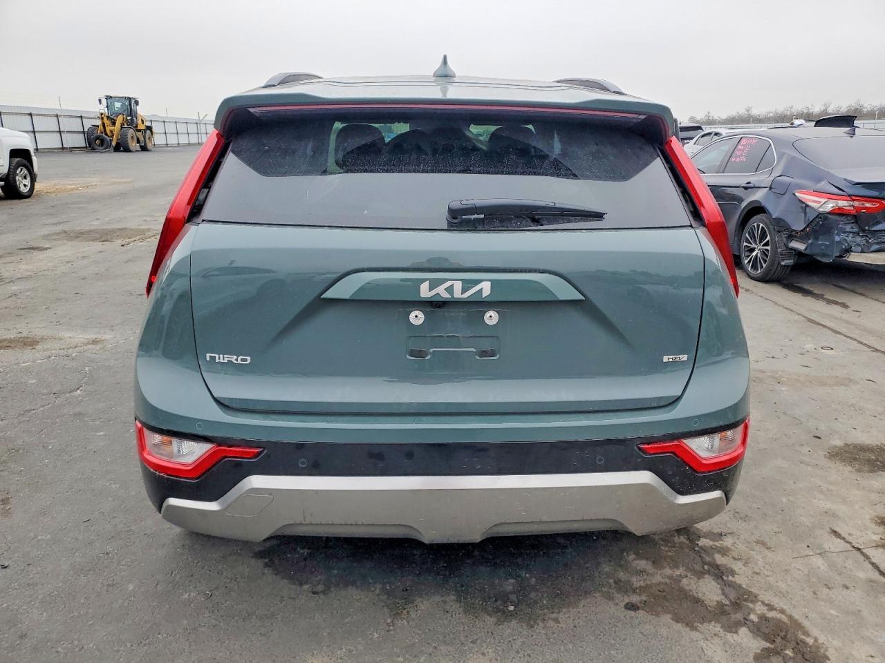 2025 KIA Niro ex