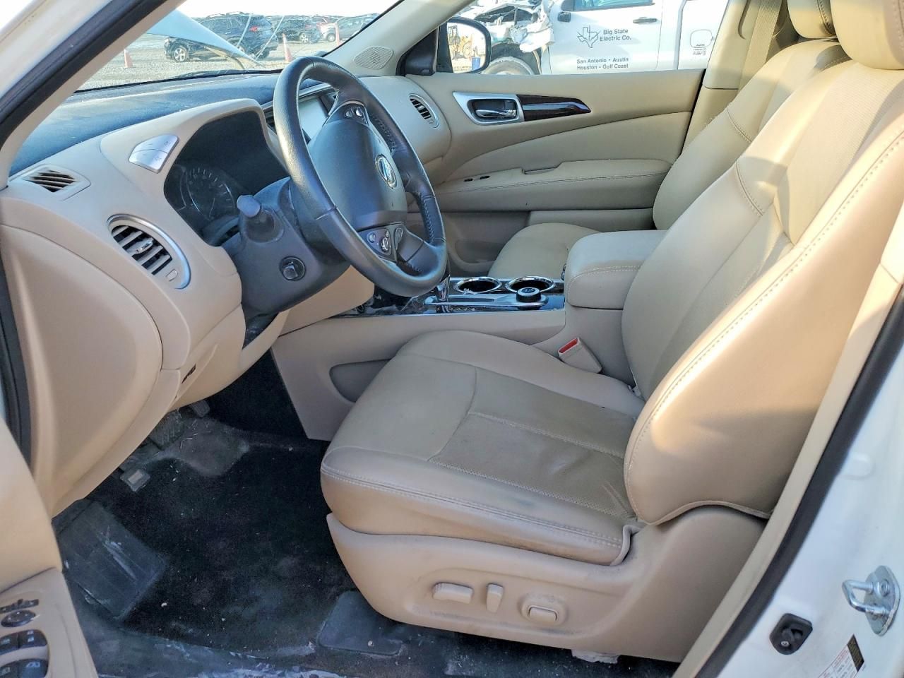 2016 Nissan Pathfinder s