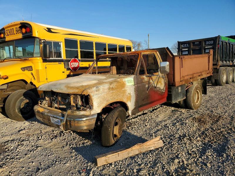 1989 Ford F Super Duty Dump Truck