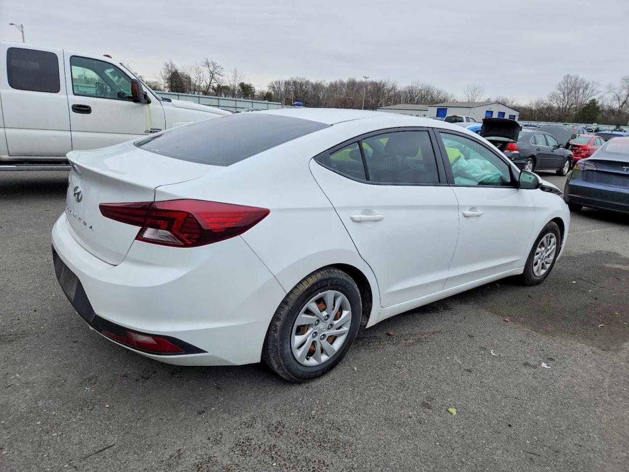 2020 Hyundai Elantra se