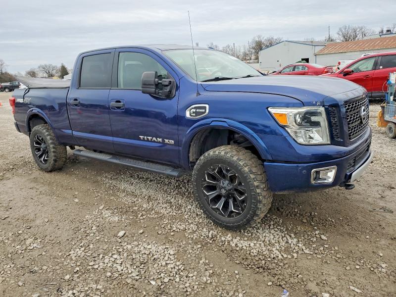 2016 Nissan Titan XD SL