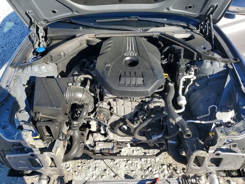 2023 Genesis G70 Base