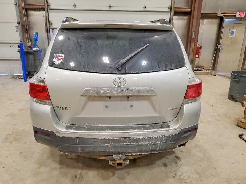 2013 Toyota Highlander Base