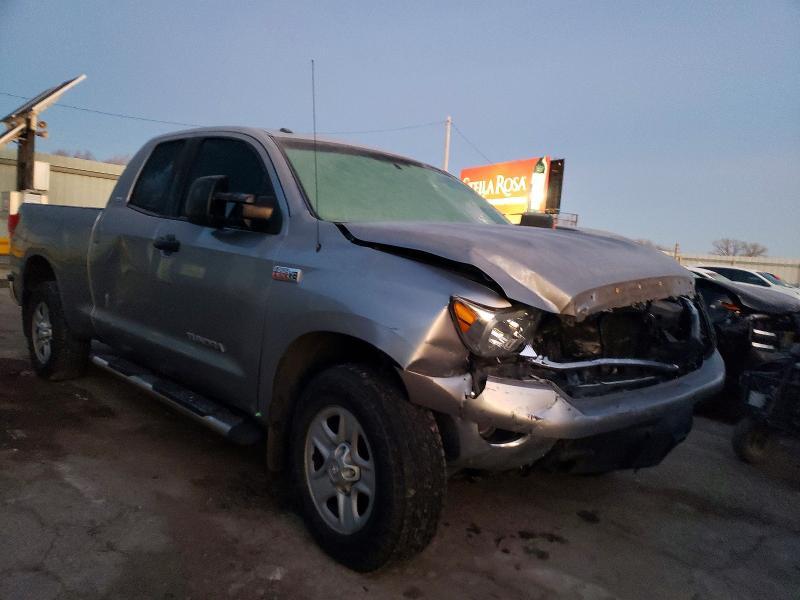 2010 Toyota Tundra Double cab SR5