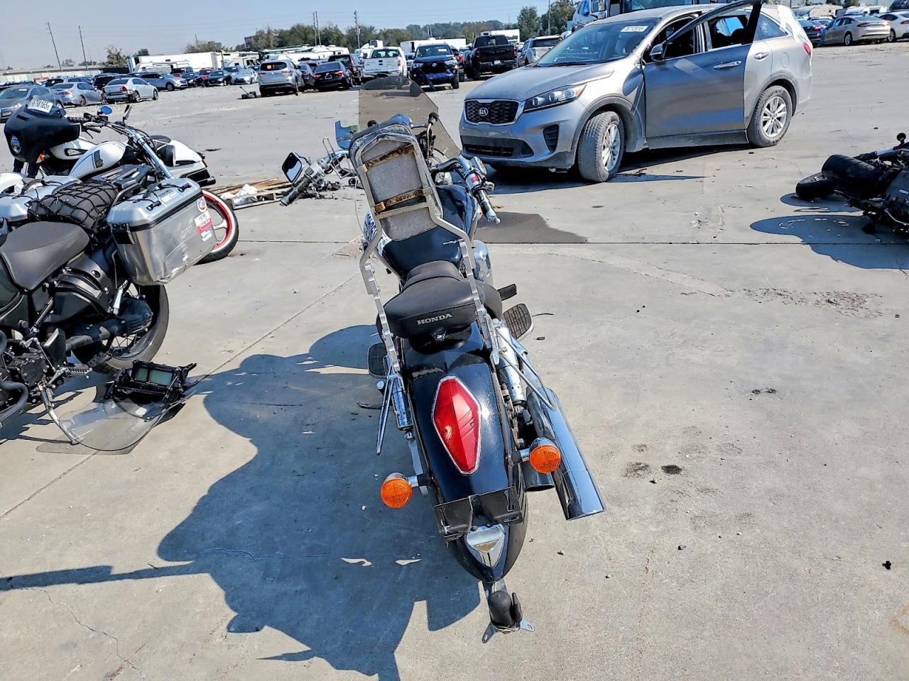 2006 Honda VTX1300 R