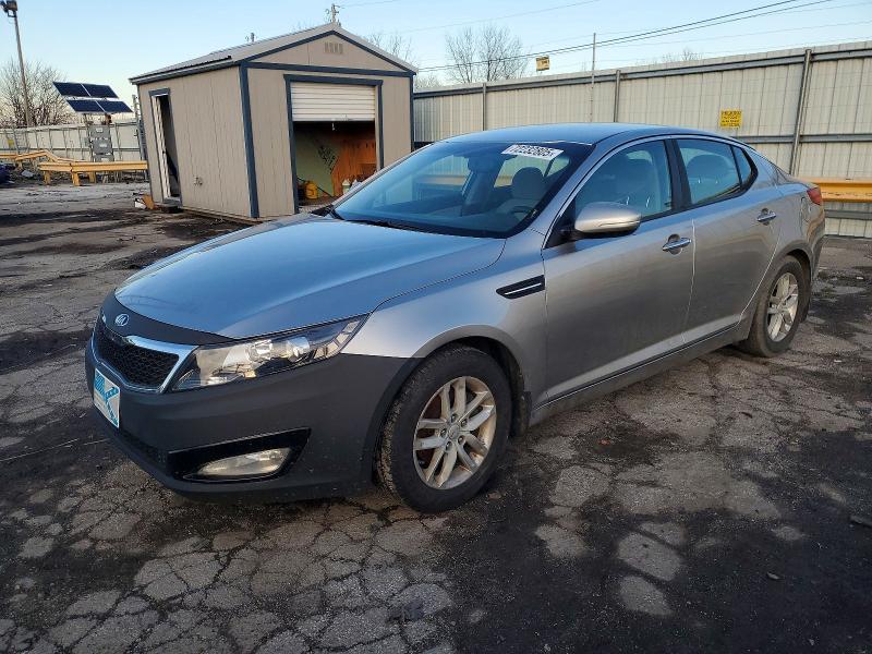 2013 KIA Optima lx