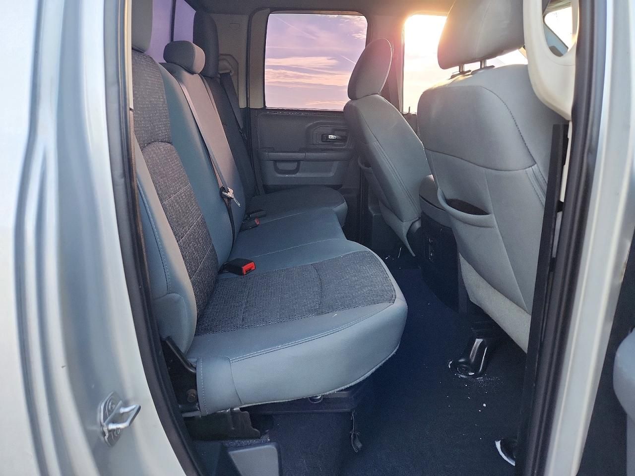 2015 Dodge Ram 1500 slt