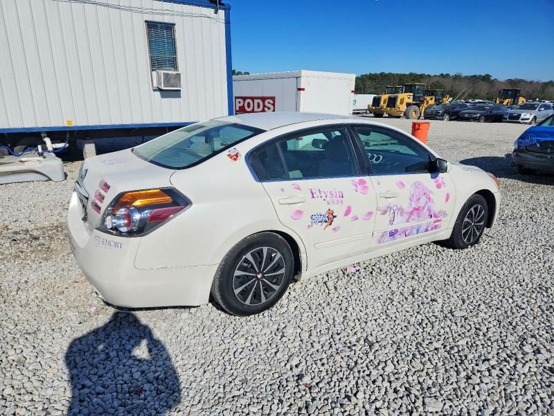 2010 Nissan Altima Base