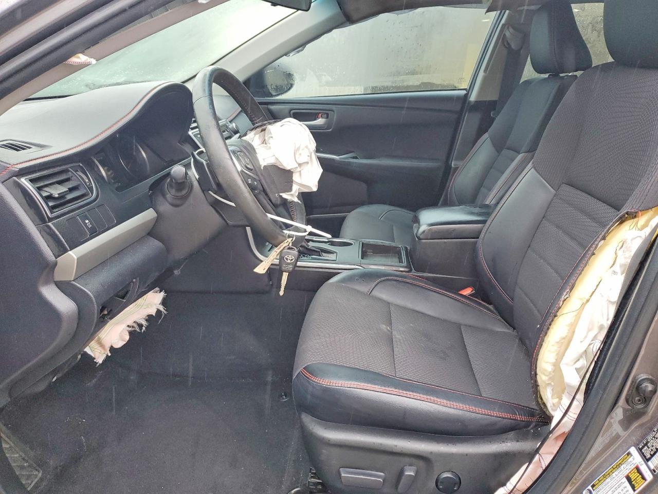 2017 Toyota Camry le