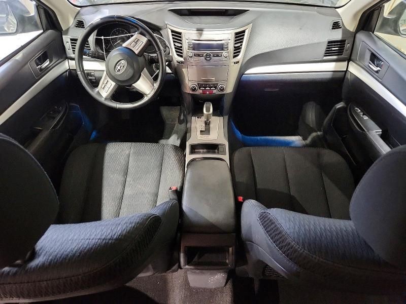2010 Subaru Outback 2.5i Premium