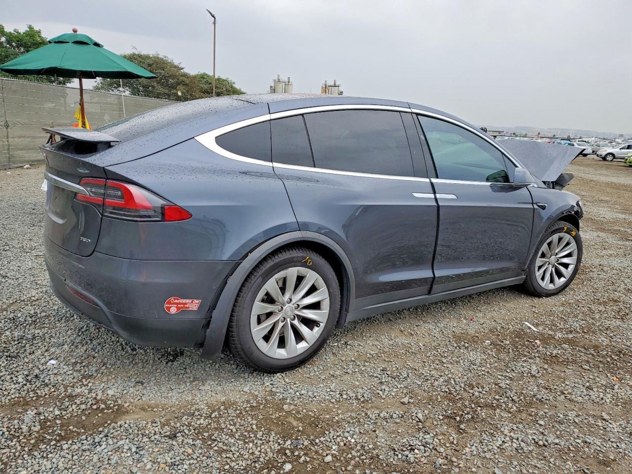 2016 Tesla Model x