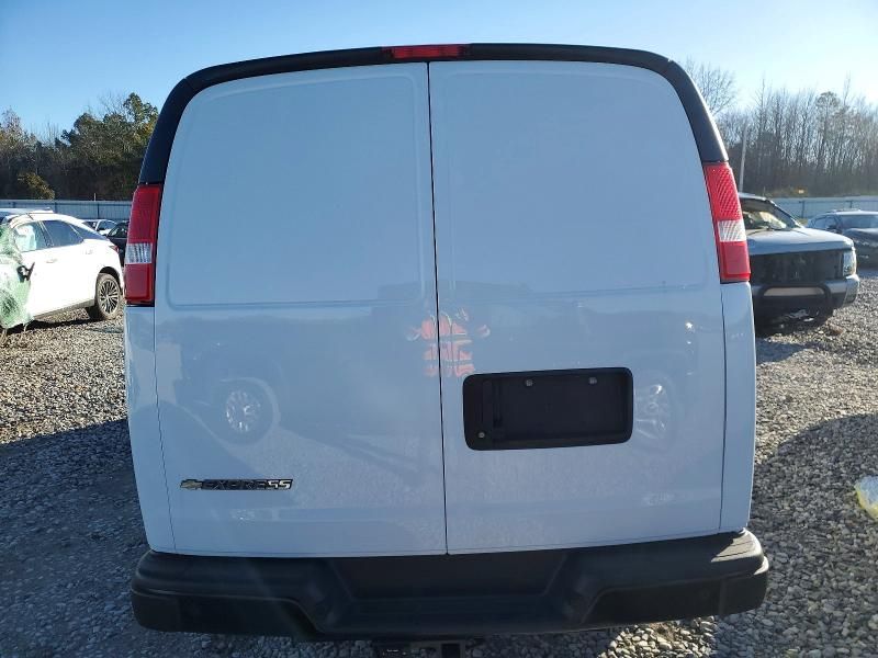 2025 Chevrolet Express G2500 Utility / Service Van