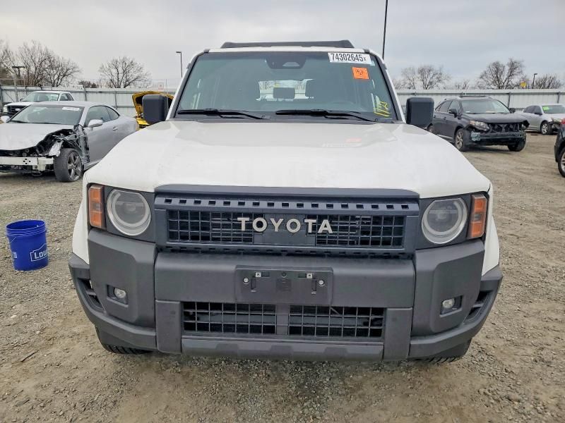 2025 Toyota Land Cruiser Base