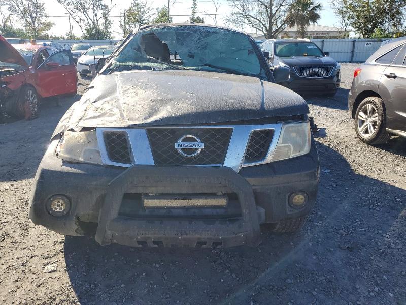 2017 Nissan Frontier s