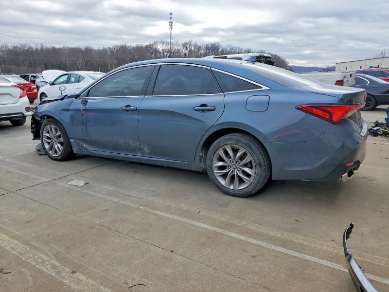 2021 Toyota Avalon xle