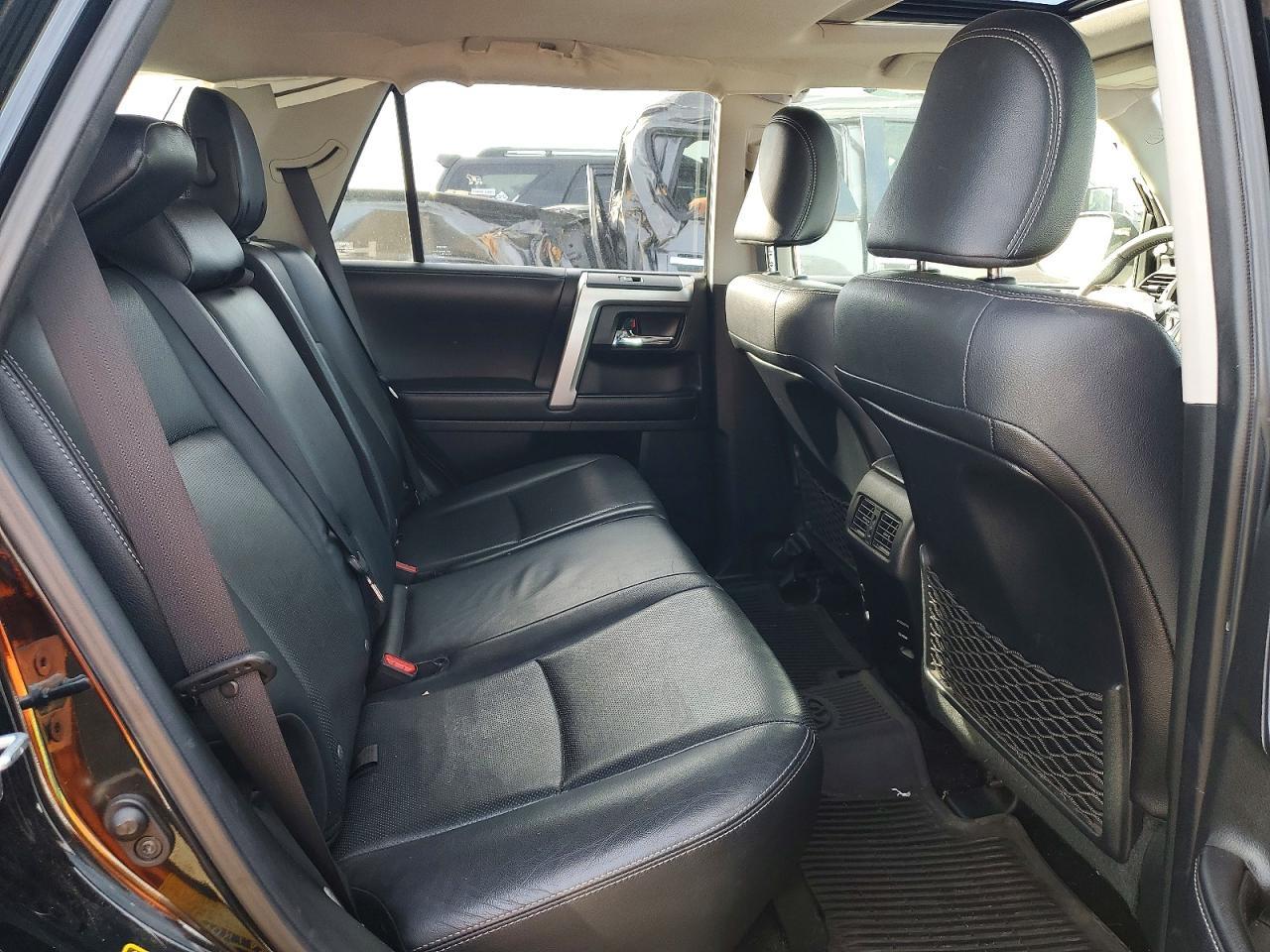 2017 Toyota 4runner SR5