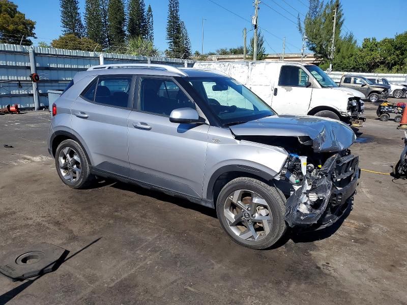 2024 Hyundai Venue sel