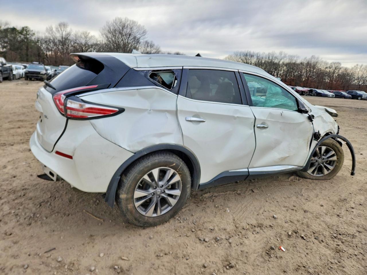 2015 Nissan Murano s