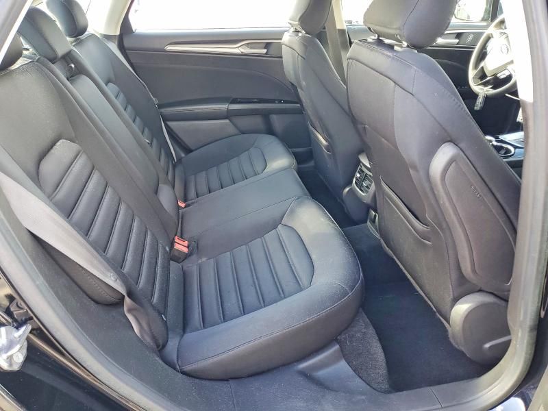 2016 Ford Fusion se Hybrid