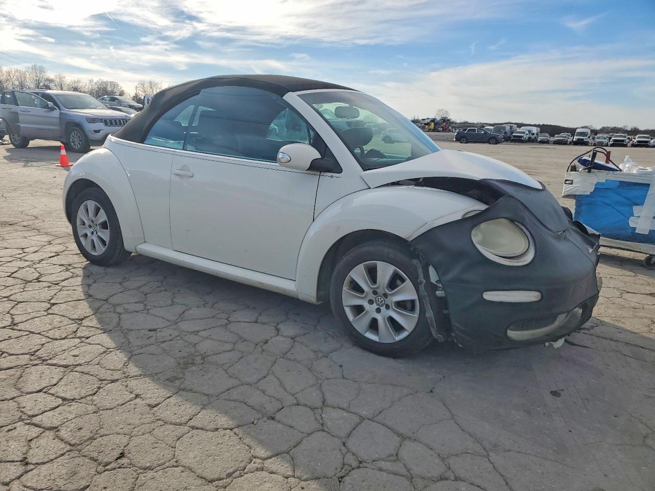 2009 Volkswagen New Beetle s