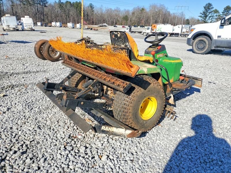 2010 John Deere Farm Equip