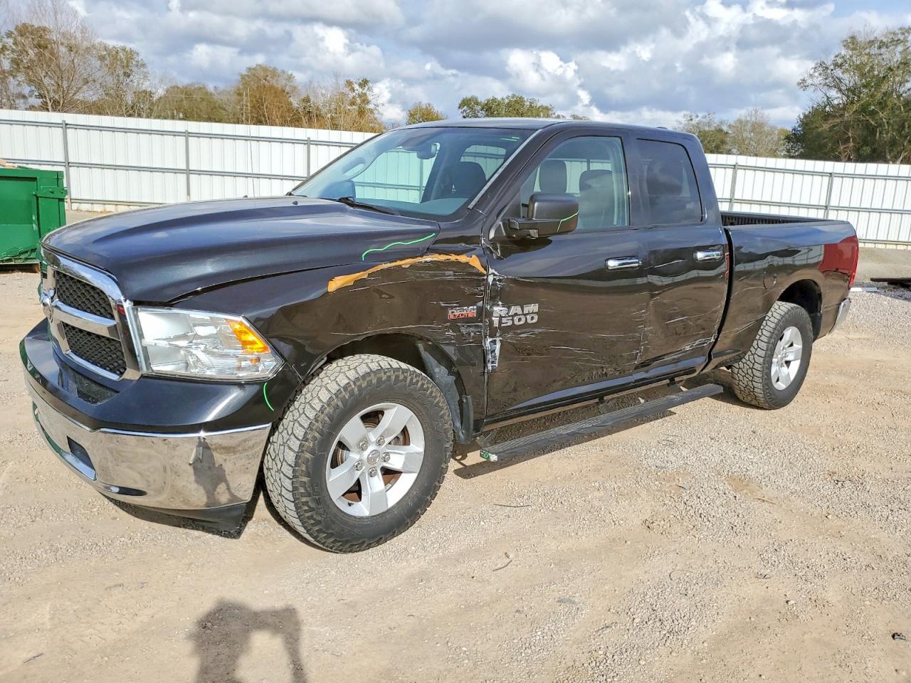 2016 Dodge Ram 1500 slt