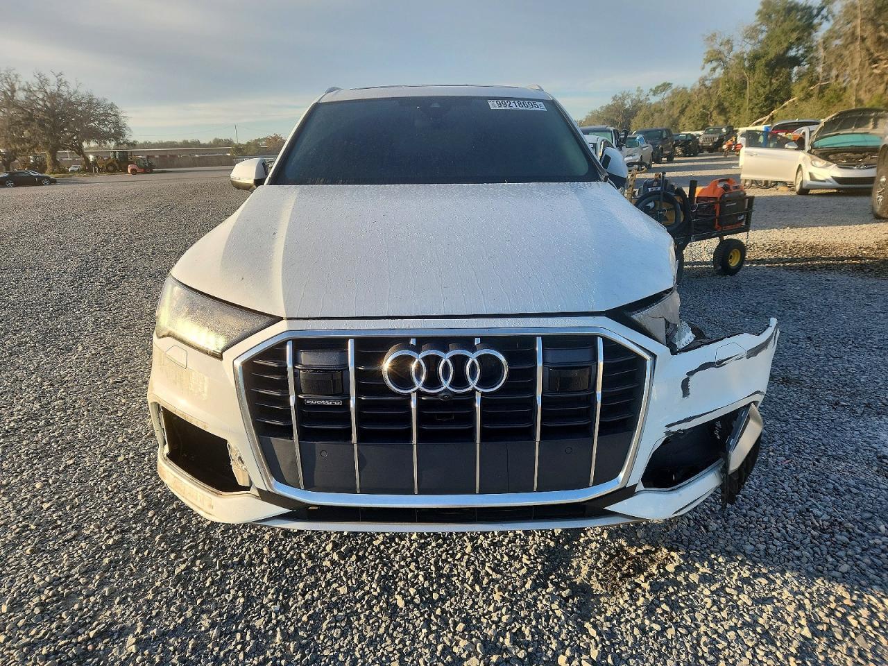 2024 Audi Q7 Premium Plus
