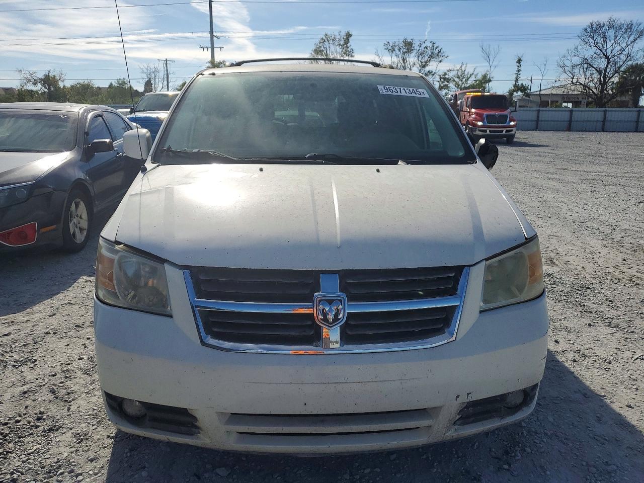 2008 Dodge Grand Caravan sxt