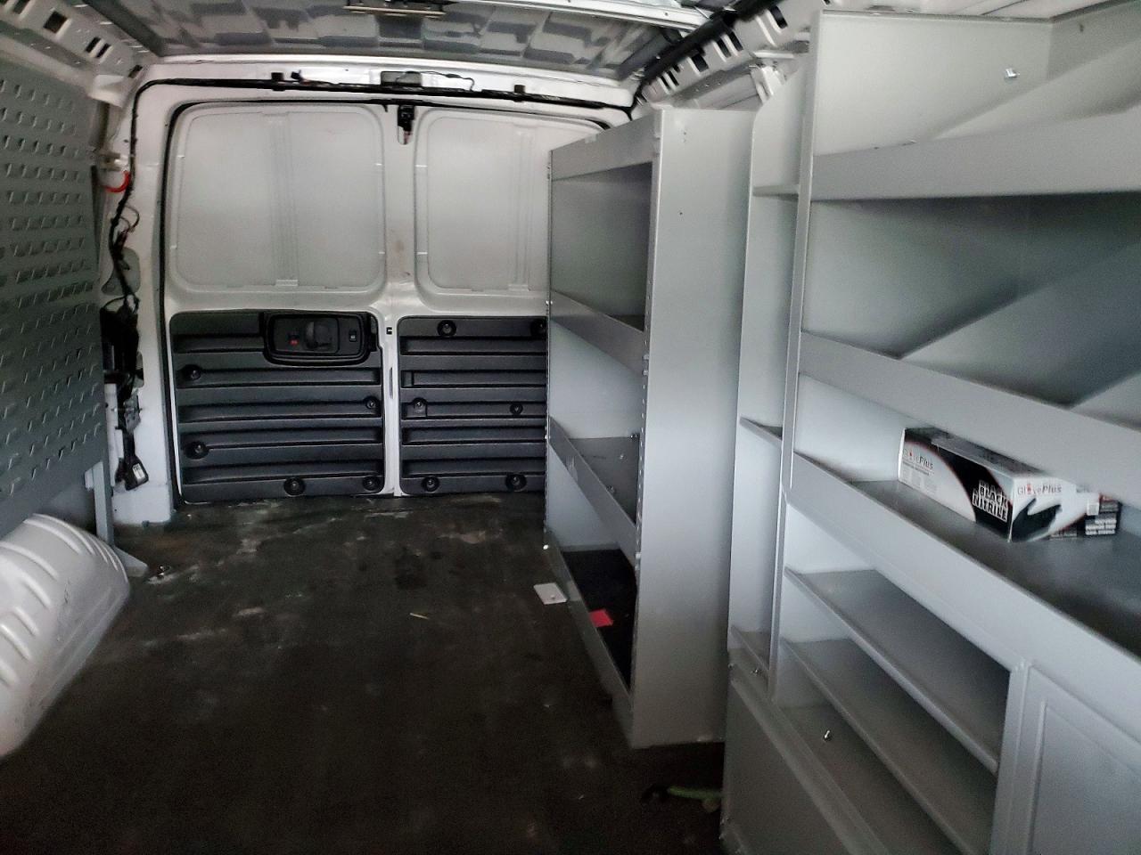 2023 Chevrolet Express G2500