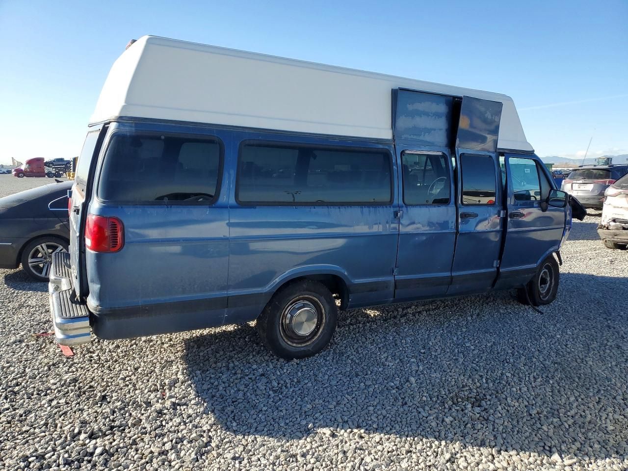 1997 Dodge Ram Wagon B3500