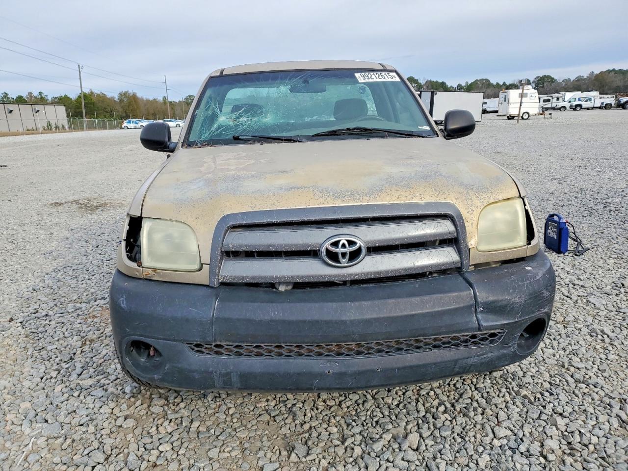 2004 Toyota Tundra Base