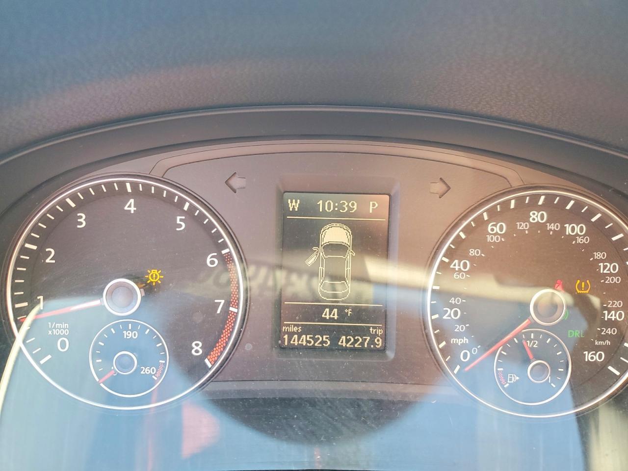 2012 Volkswagen Passat sel