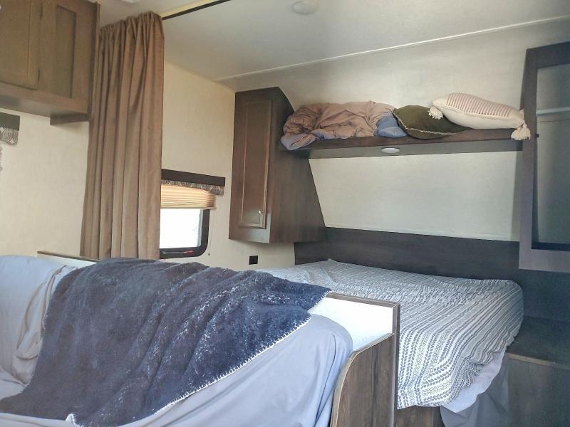 2019 Autumn Ridge 2019 Starcraft Camper