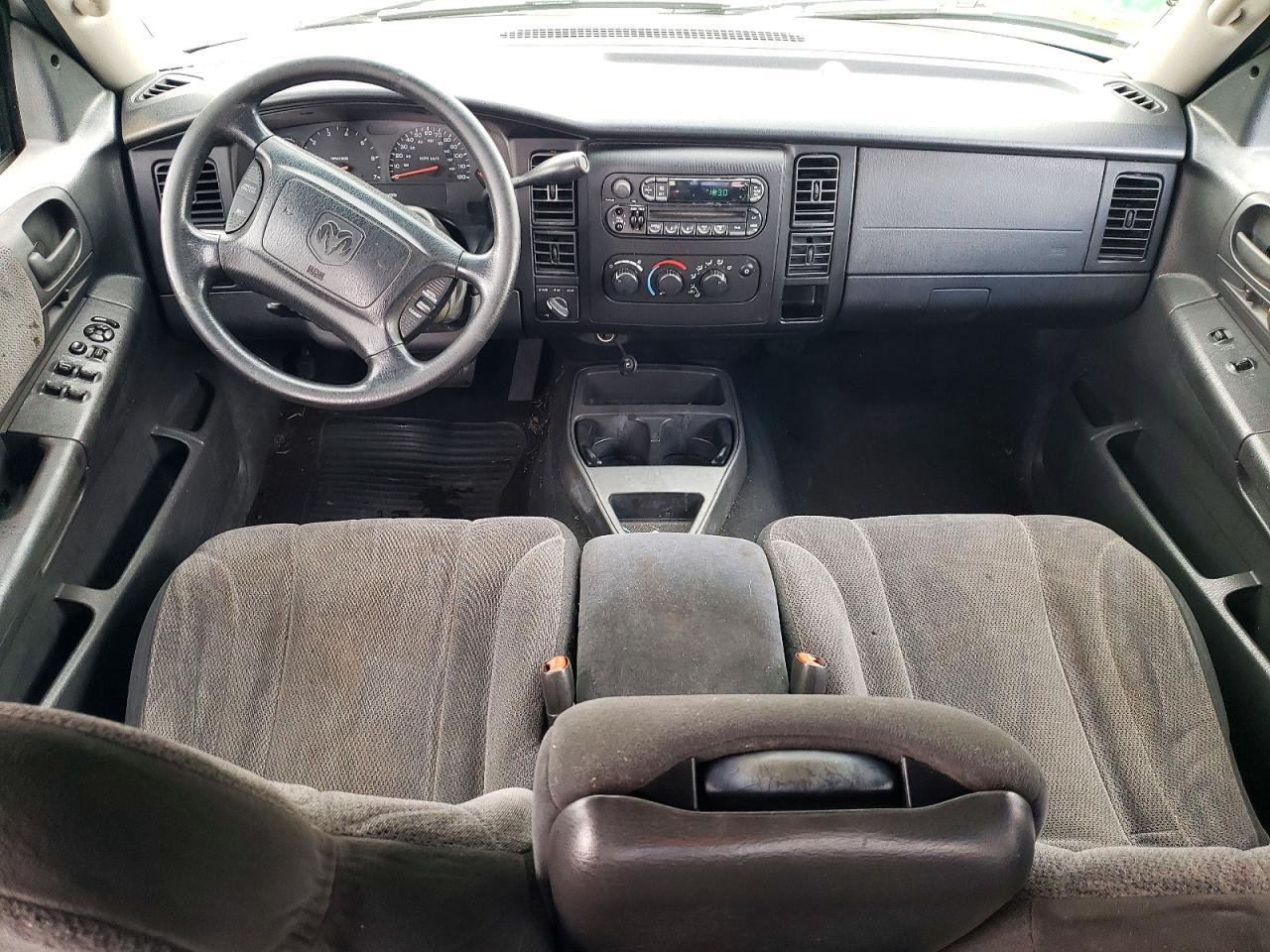 2004 Dodge Dakota Quad slt
