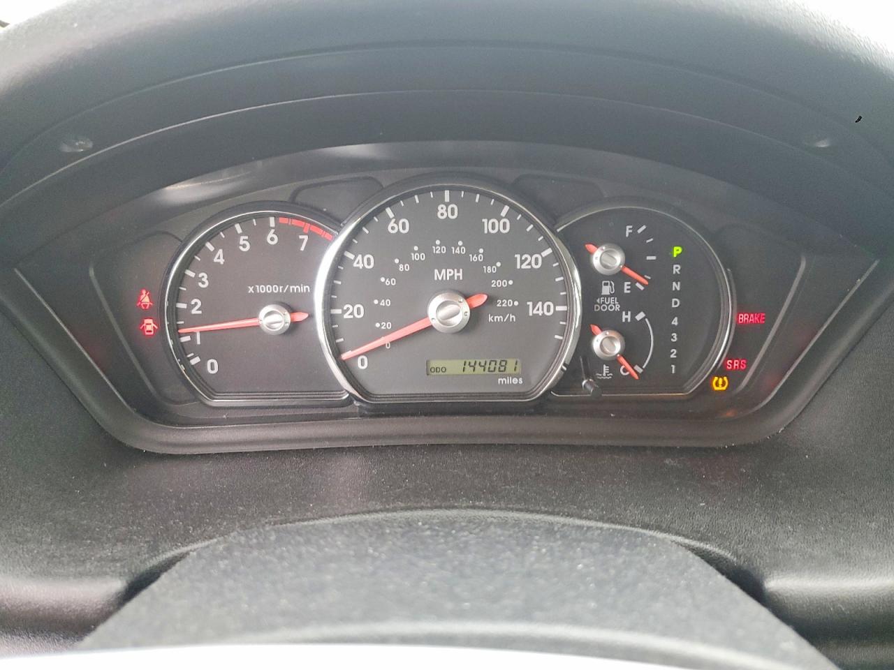 2011 Mitsubishi Endeavor ls