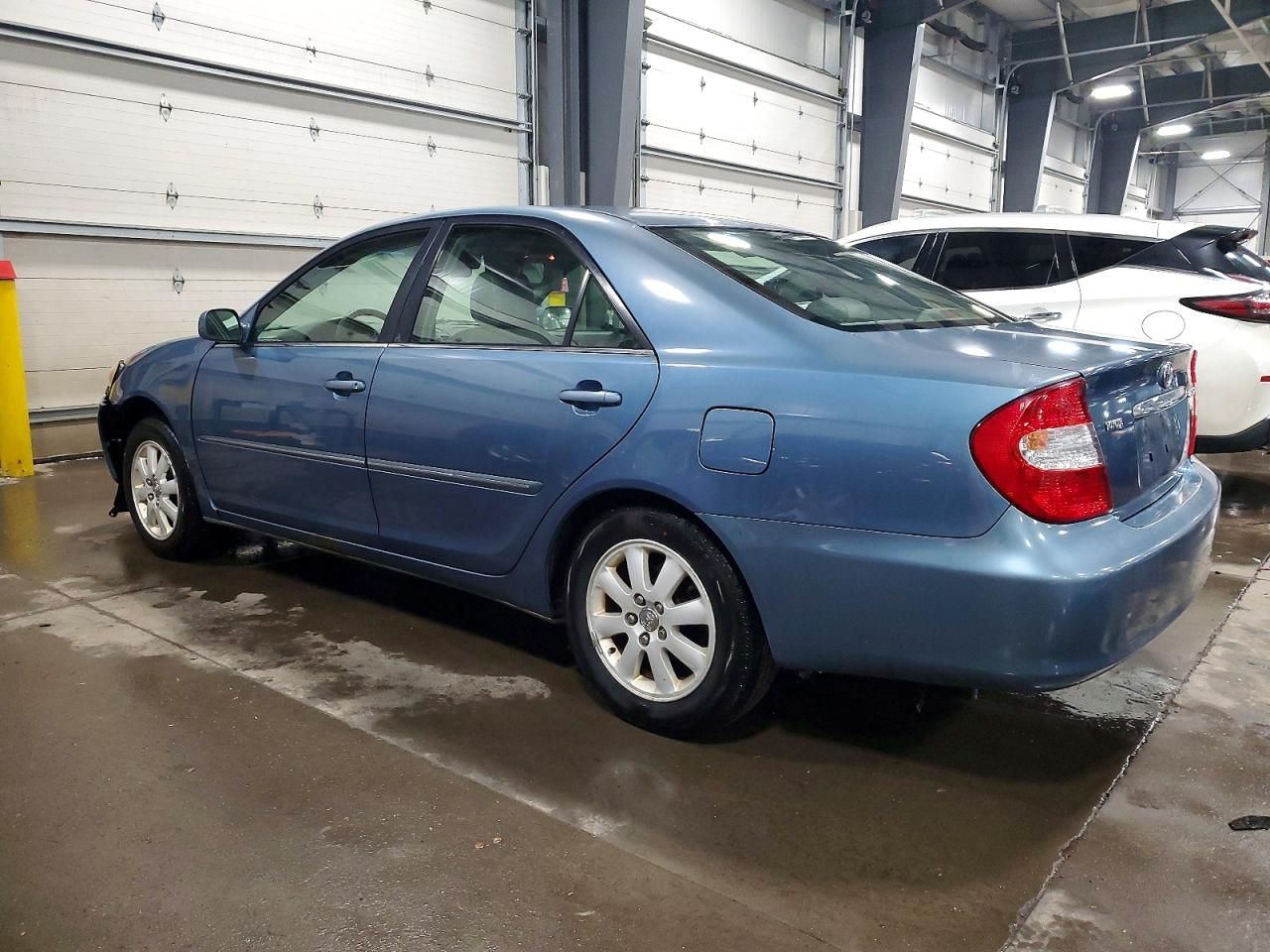 2003 Toyota Camry le