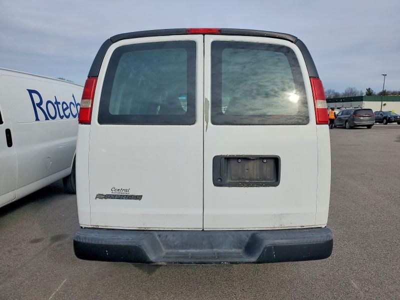 2009 Chevrolet Express G2500