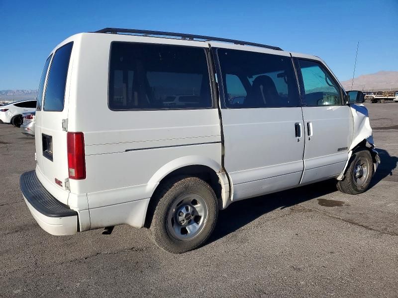 2001 GMC Safari xt