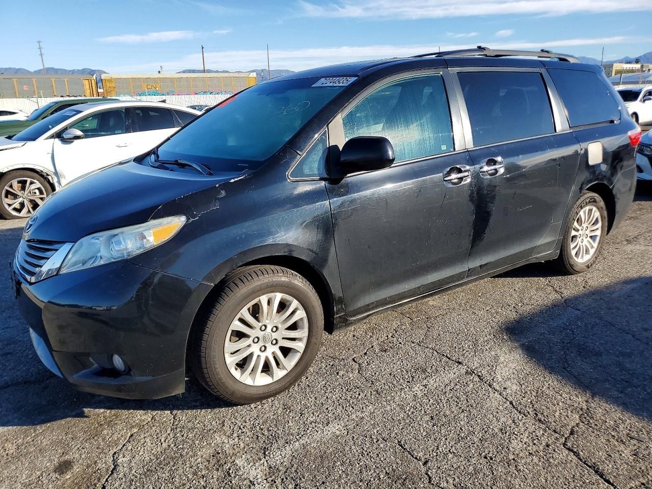 2015 Toyota Sienna xle