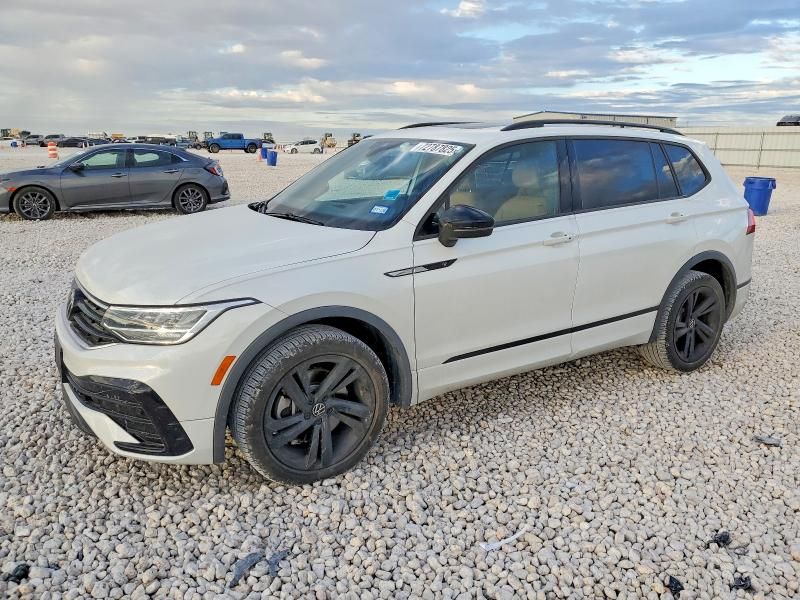 2023 Volkswagen Tiguan se R-line Black