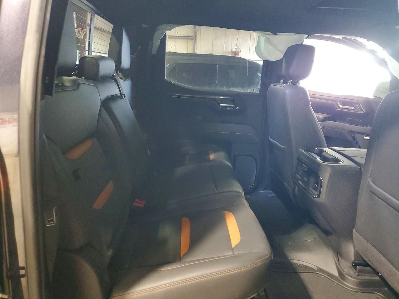 2025 GMC Sierra K1500 AT4