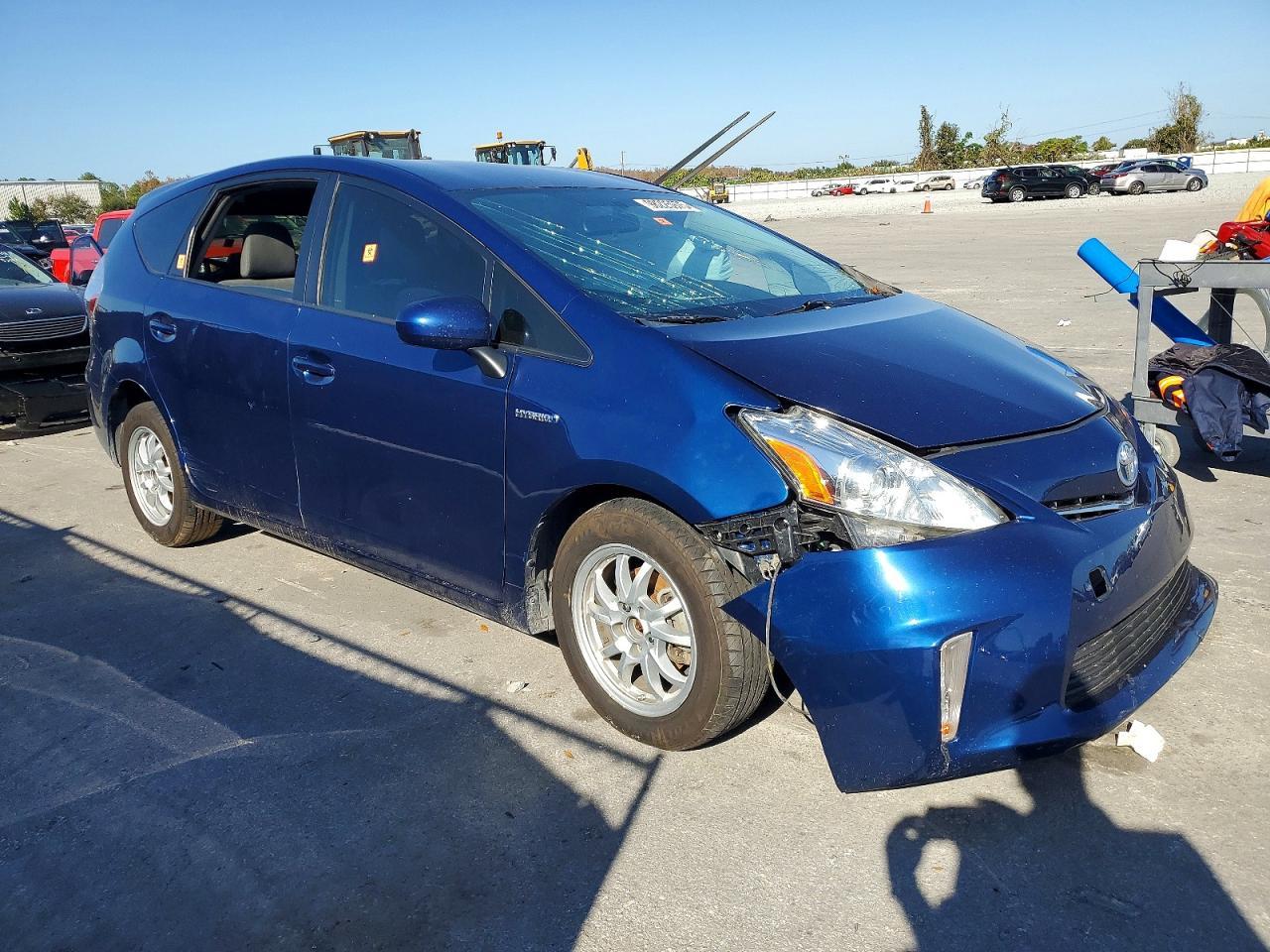 2014 Toyota Prius v