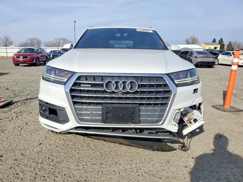 2017 Audi Q7 Prestige